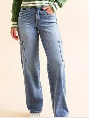 BKE Straight Leg Cargo Jeans - Light/medium Blue Wash